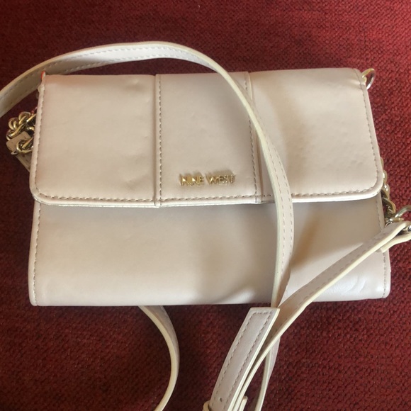 Nine West Cross Body Bag Beige with gold accessories and inside. Purchased - Picture 6 of 6
